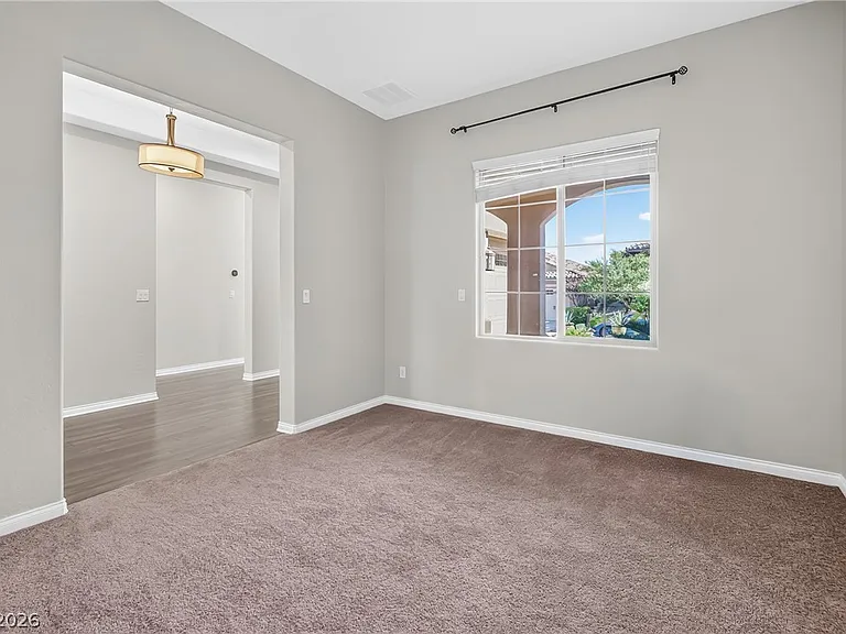 2852 Josephine Dr — Photo 28