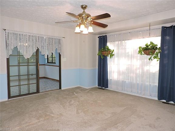 4th image of 119 Sylvan Way