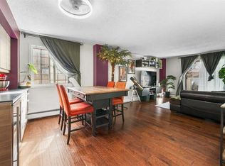 1320 S 12th Ave SW #105, Calgary, AB T3C3R6