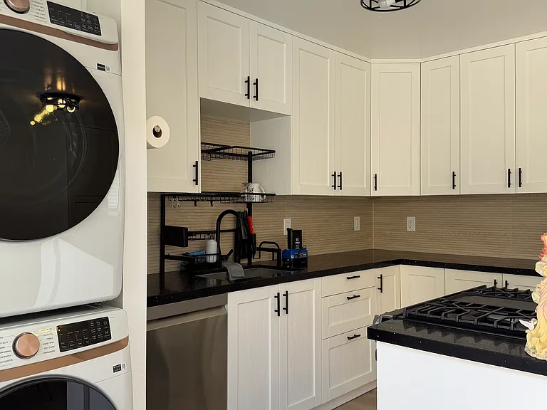 18862 Carolyn Ln — Photo 11
