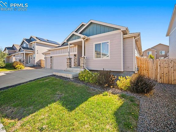 2nd image of 6579 Lamine Dr