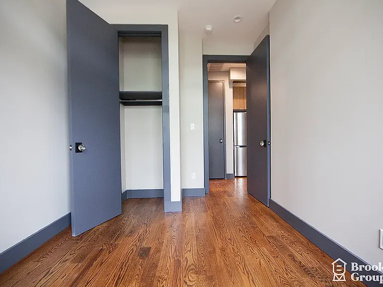 81 Stanhope St #3A — Photo 10