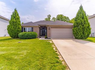 832 Tawny Dr, Evansville, IN 47712