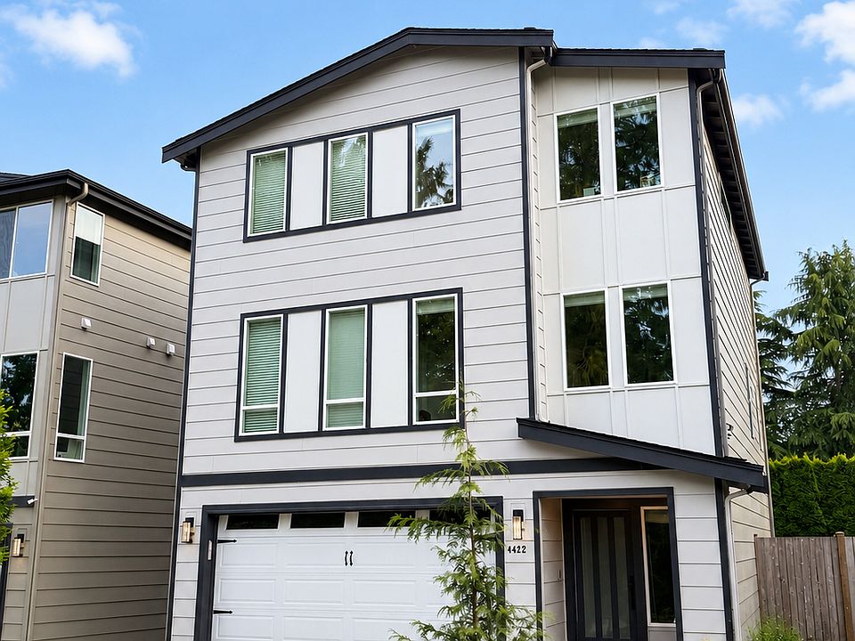 1st image of 4422 137th St SW