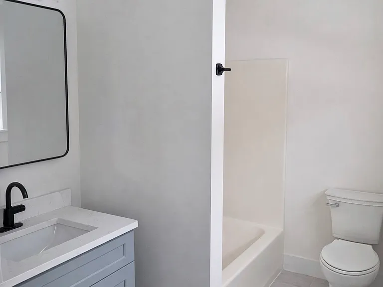 73 Main St #4 — Photo 3