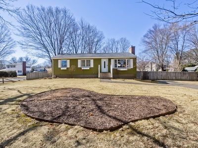 16 Oliver St, Easthampton, MA, 01027