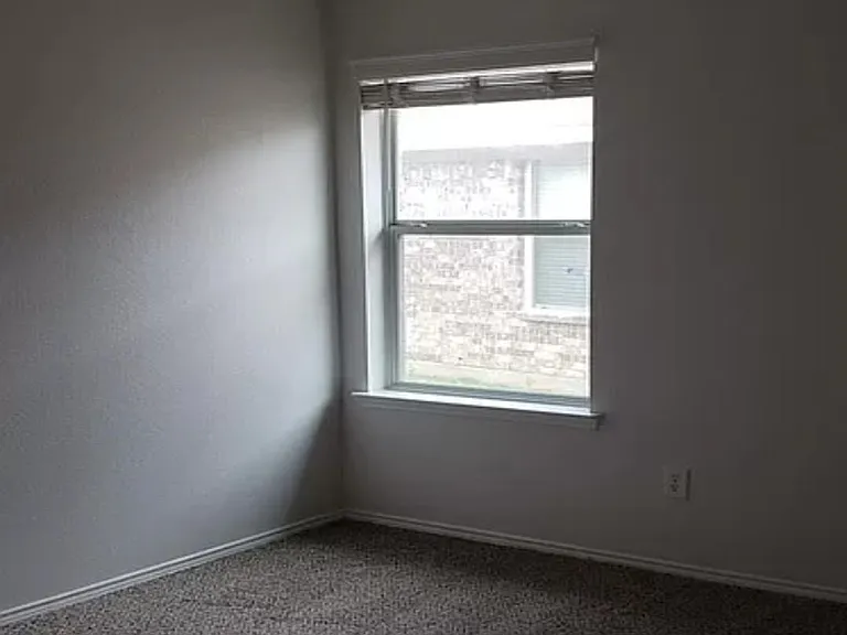 2000 Sword Fish Dr — Photo 22