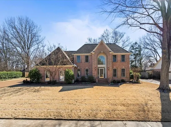 611 Quail Crest Dr, Collierville, TN 38017