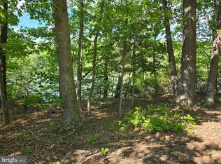 3 Seaside Ln, Ridge, MD 20680