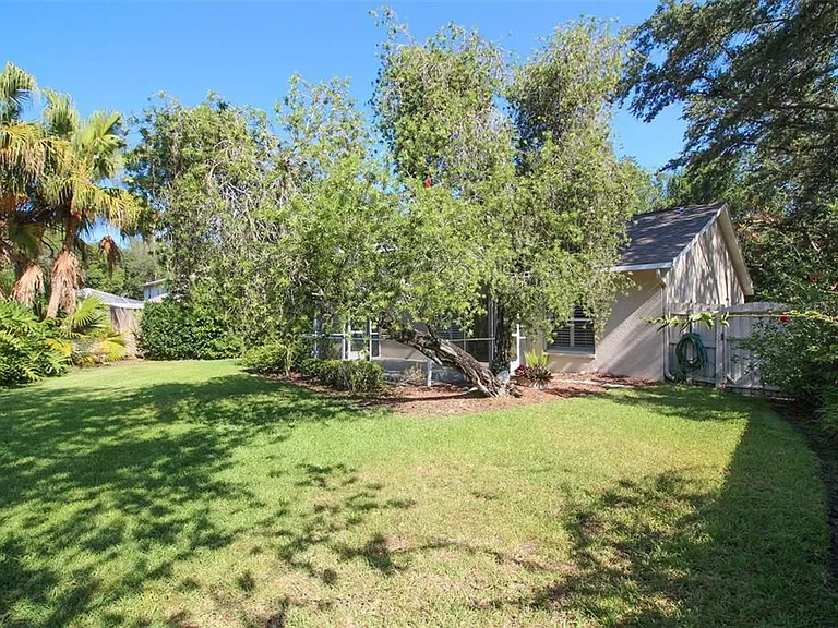 17765 Oak Bridge St — Photo 29