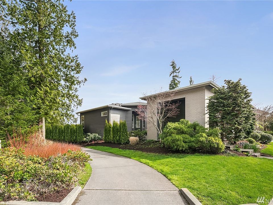 1st image of 22828 NE 126th St