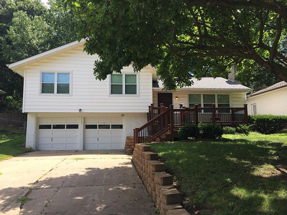 1st image of 8709 Summit St