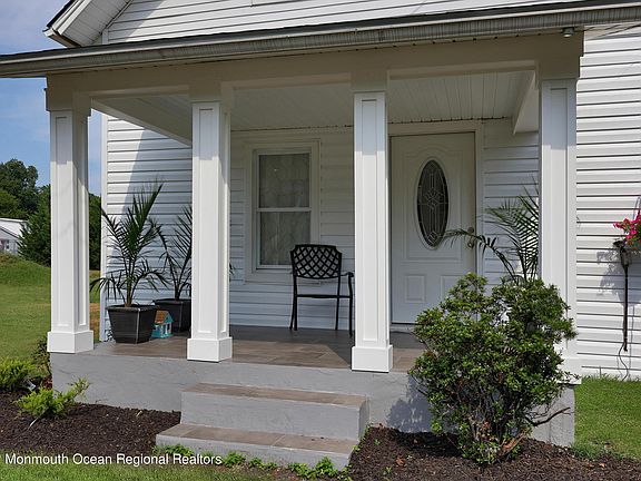 4th image of 326 N Taylor Ave