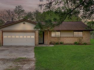 2008 Laurel St, Bay City, TX 77414
