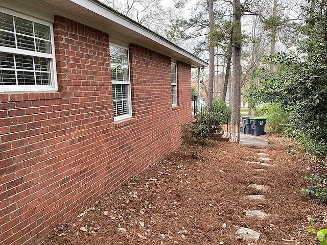 331 Black Ave #A — Photo 8