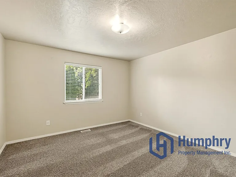 3527 E Hand Cart Ln — Photo 33