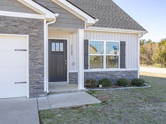 2nd image of 2133 Red Barn Rd