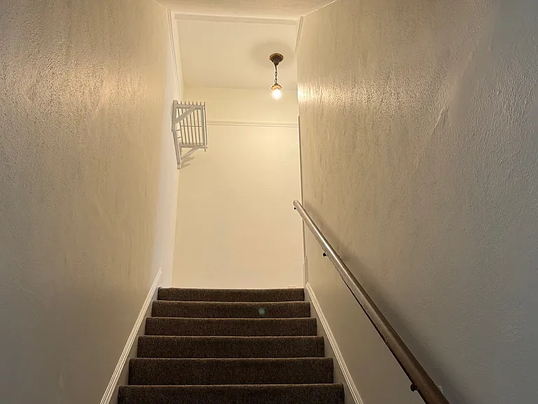 Entry Stairway