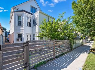 4026 N Kimball Ave, Chicago, IL 60618