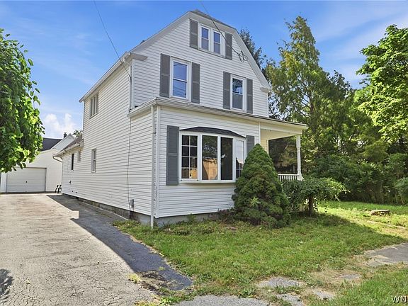 2nd image of 95 Preston St