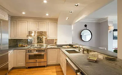 Sold by Dolly Lenz Real Estate LLC