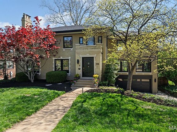 2nd image of 36 Crestwood Dr
