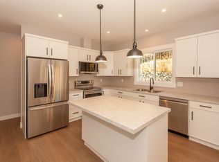 431 Poplar Dr, Logan Lake, BC V0K1W0