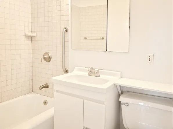 10 West 15th Street 423 image 4 of 4