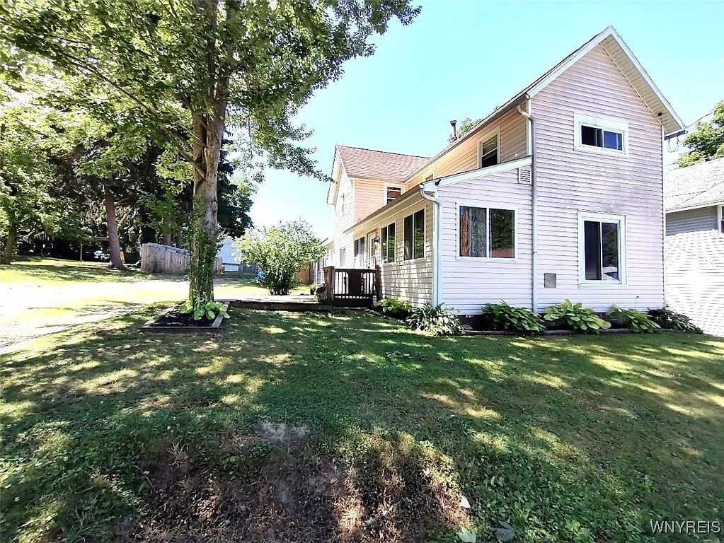 15 Knight St photo 1