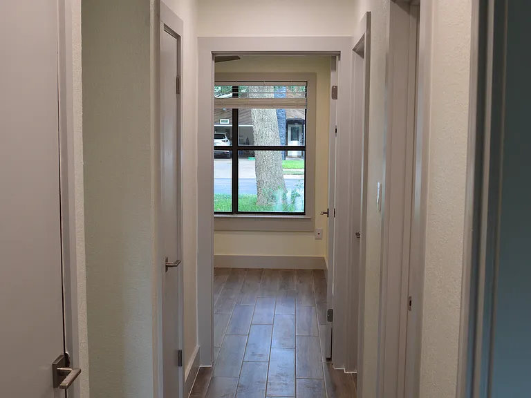 1722 Zimmerman Ln — Photo 10