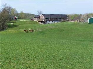 14394 Klooster Rd, Charlevoix, MI 49720