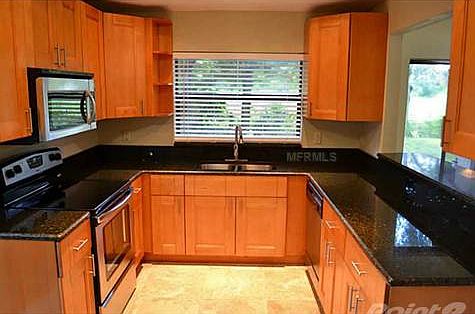 3rd image of 15628 Bear Creek Dr
