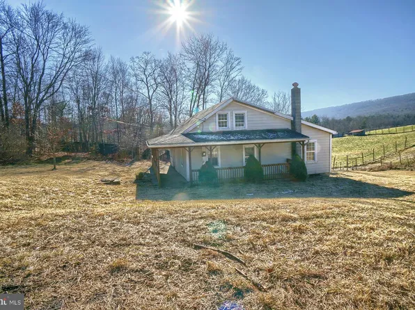 308 Oliver Dr, Mc Connellsburg, PA 17233