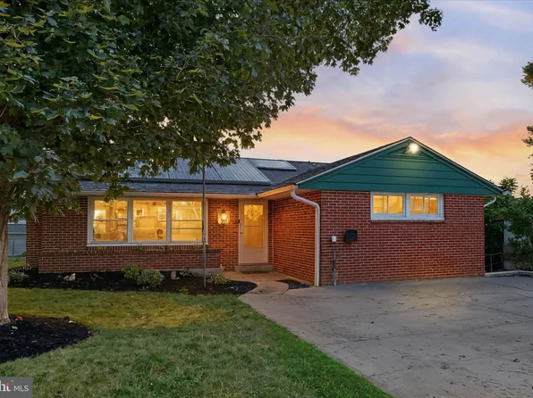 603 Evergreen Rd, New Cumberland, PA 17070