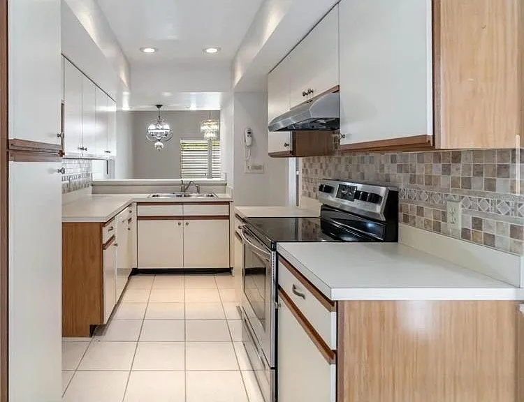 262 W Sabal Palm Pl — Photo 9