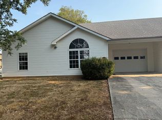 104 Cedar Tree Ln #A, Russellville, KY 42276