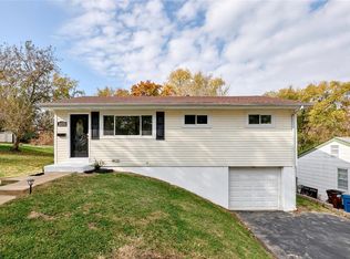 523 Ames Pl, Saint Louis, MO 63135