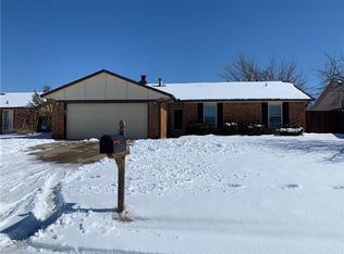 713 Okie Ridge Rd, Yukon, OK 73099