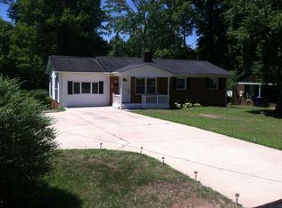918 Lansing St, Sanford, NC 27330