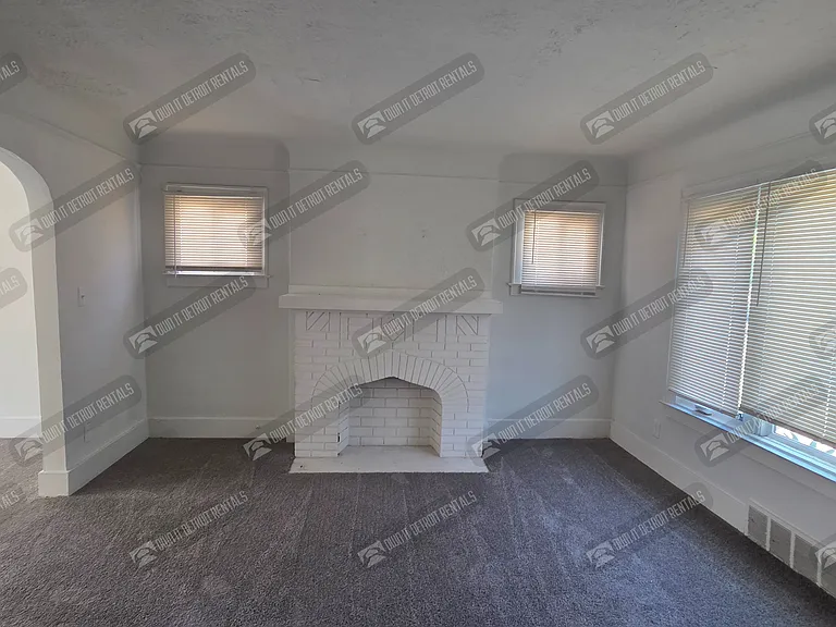 15757 Pinehurst St — Photo 8
