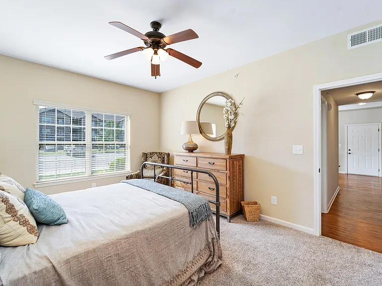 Waverly - 2 Bed / 2 Bath - 1,108 Sq.Ft.