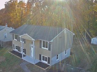 13014 Kerrydale Rd, Woodbridge, VA 22193