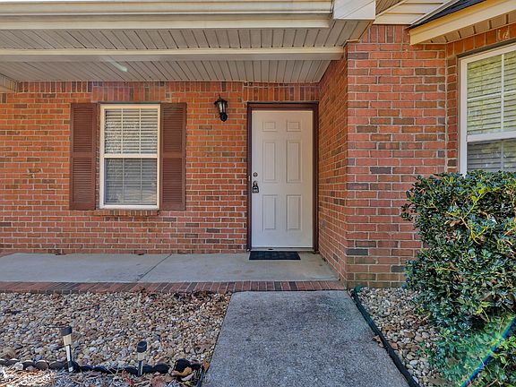 5th image of 6011 Bridgewater Dr