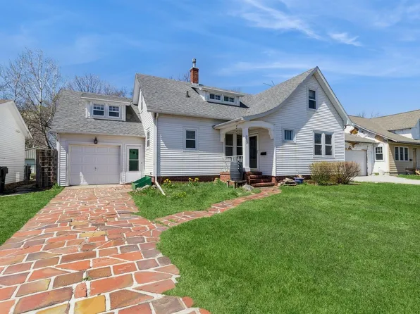713 Park Ave, Story City, IA 50248
