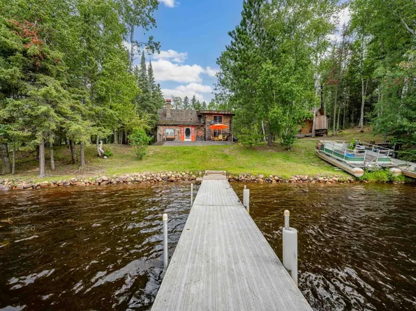 4973 Spirit Lake Dr, Mountain Iron, MN 55768
