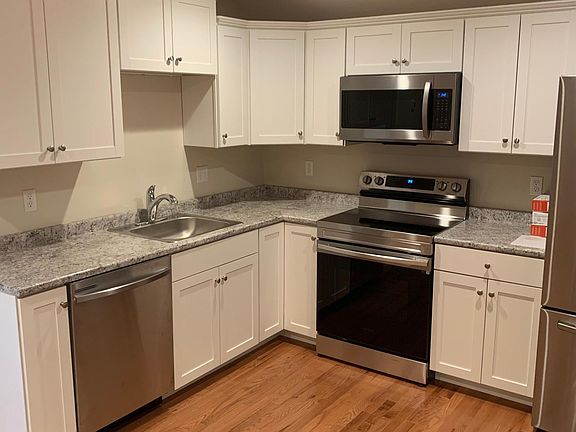 2nd image of 85 Lowell Street Ct #9