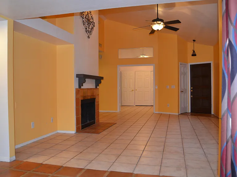 4648 W Harrison St — Photo 9