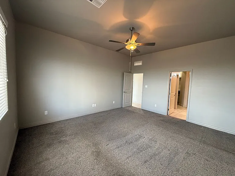 10156 E 39th Ln — Photo 22