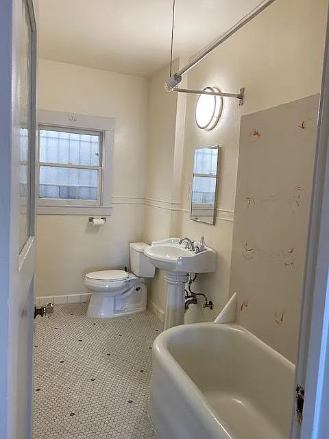 2 bed, 1100 sqft, $3,000 — Photo 4