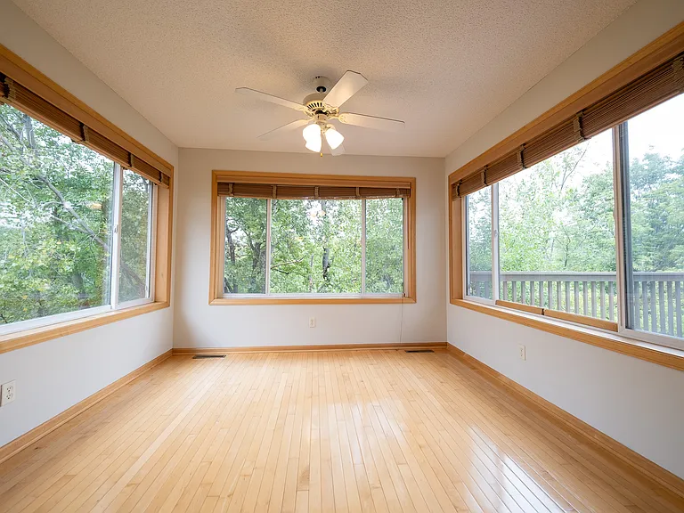591 Crane Creek Ln — Photo 6